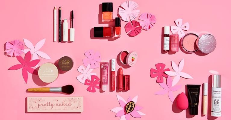 Nội dung trên phiếu công bố mỹ phẩm cần được kê khai thống nhất với các tài liệu liên quan đến sản phẩm